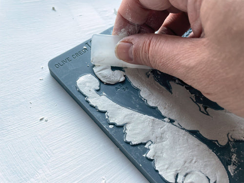 IOD OLIVE CREST, Silicone Mold 6" x 10" - Decoupage Central